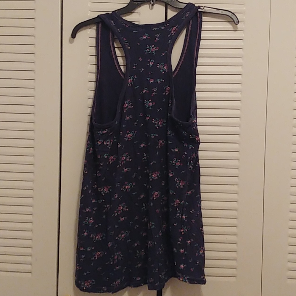 Nighty - Picture 4 of 4